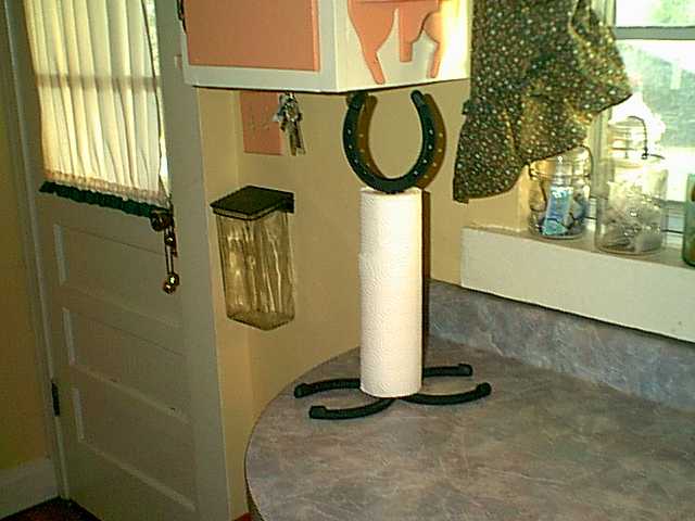 papertowlholder.jpg